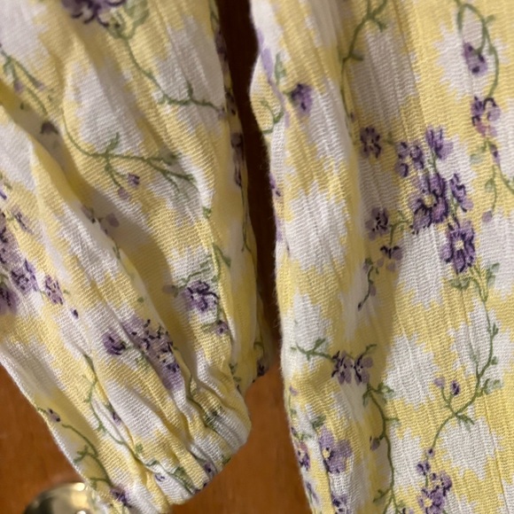 NWT! Chaps Women’s Blouse Spring  DNM 2 YELLOW MU Medium - Picture 10 of 15